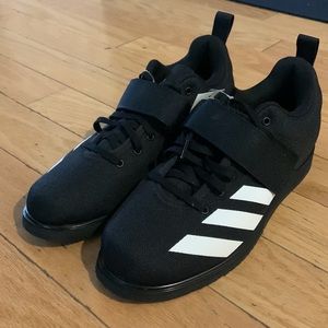 Powerlifting shoes